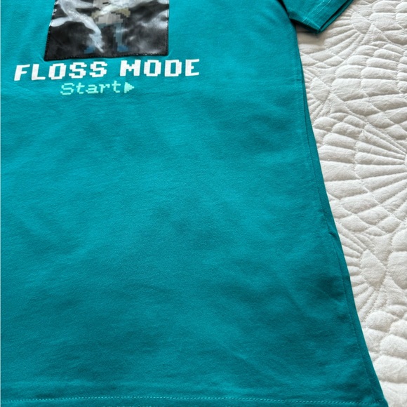 H&M T-Shirt Holographic - Kids Size 10-12 - Picture 5 of 15